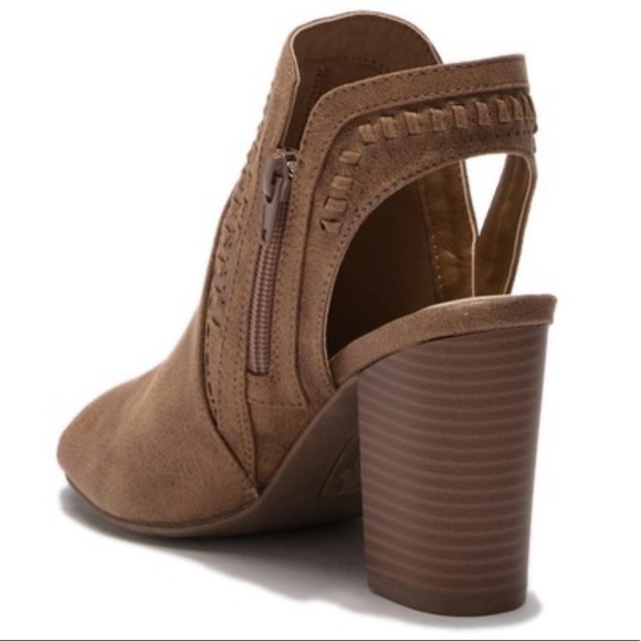 NIB Tan Peep Toe Slingback Stitched Detail Bootie - Picture 8 of 8